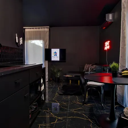 Mojo Dojo Boutique Апартаменты Шиофок